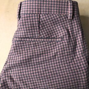 Smart cropped houndstooth trousers